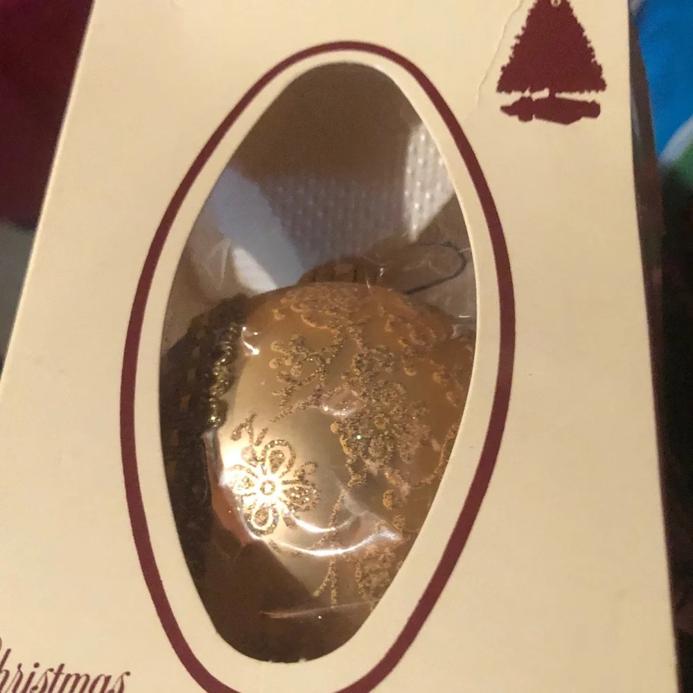 Gold '1980' Ornament Christmas Ball by